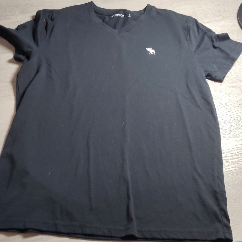 Abercrombie & Fitch Mens Soft A&F Collection V-Neck Moose Logo Tee Black Small